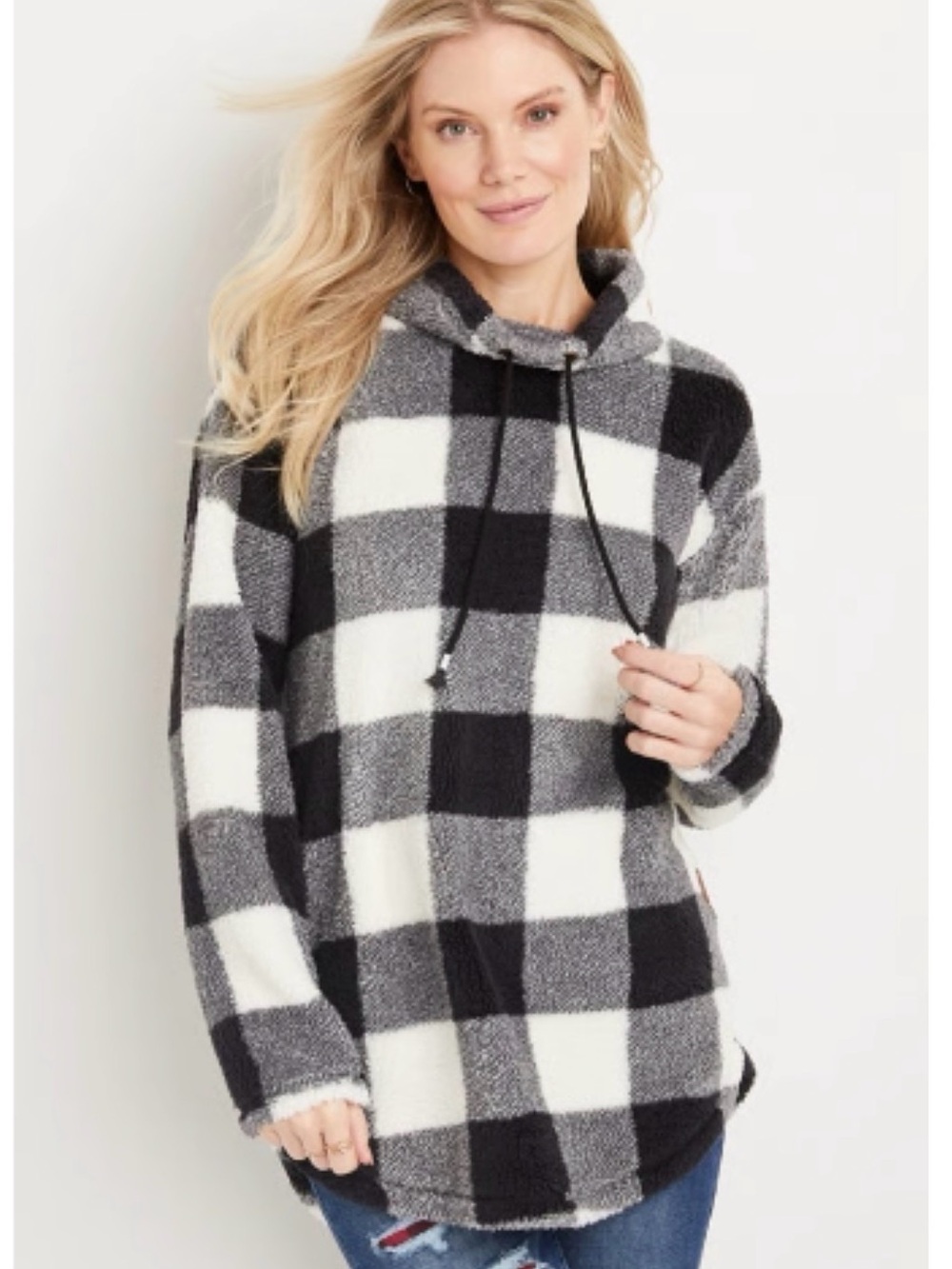 L Maurices Buffalo Plaid Sherpa Pullover Black White Cozy Stylish Comfy Winter